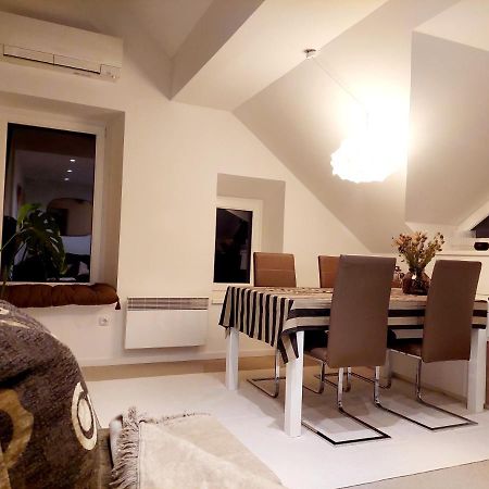 Apartamento Lena'S Retreat In The Heart Of Kranjska Gora Exterior foto